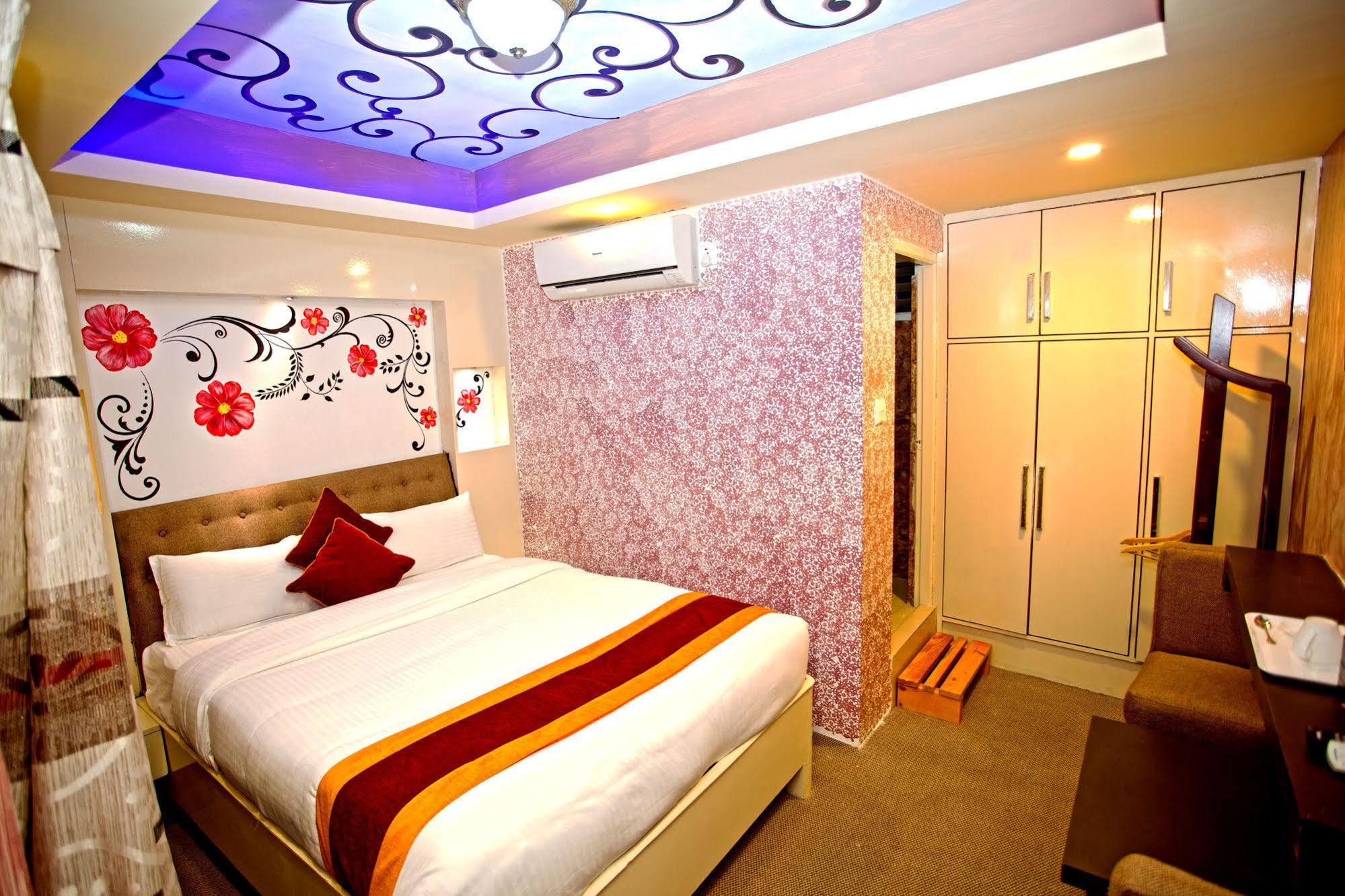 קטמנדו Hotel Nepal Tara מראה חיצוני תמונה